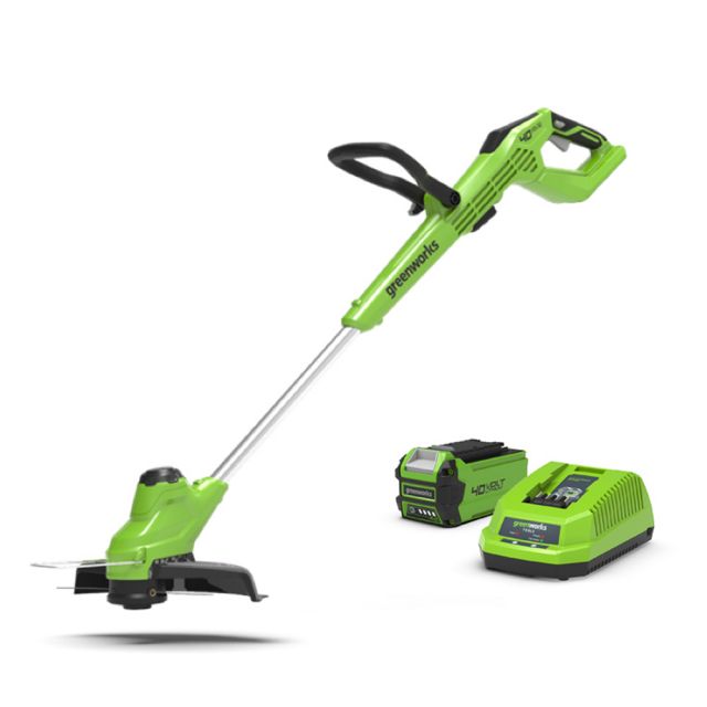 GreenWorks GD40SC36 G MAX DigiPro 40V Cordless Lawn Scarifier Dethatcher