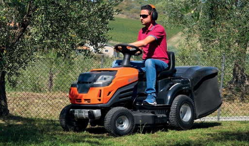 Oleo-Mac Ride-On Lawn Mowers, Lawn & All-Terrain Garden Tractors
